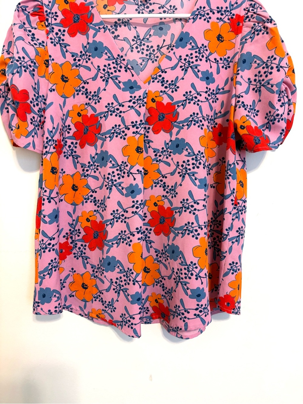 2/$30 Jodifl Pink Floral Puff Sleeve Blouse Top Size Medium - Picture 4 of 8